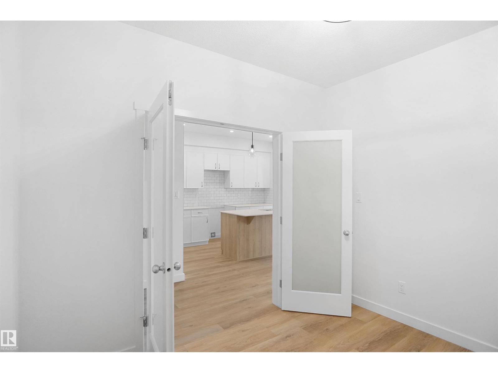 Photo 13 of 1332 11 Av Nw, Edmonton AB