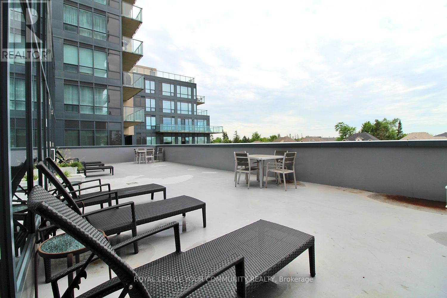 Photo 40 of Lph 5 A 9088 Yonge Street, Richmond Hill ON