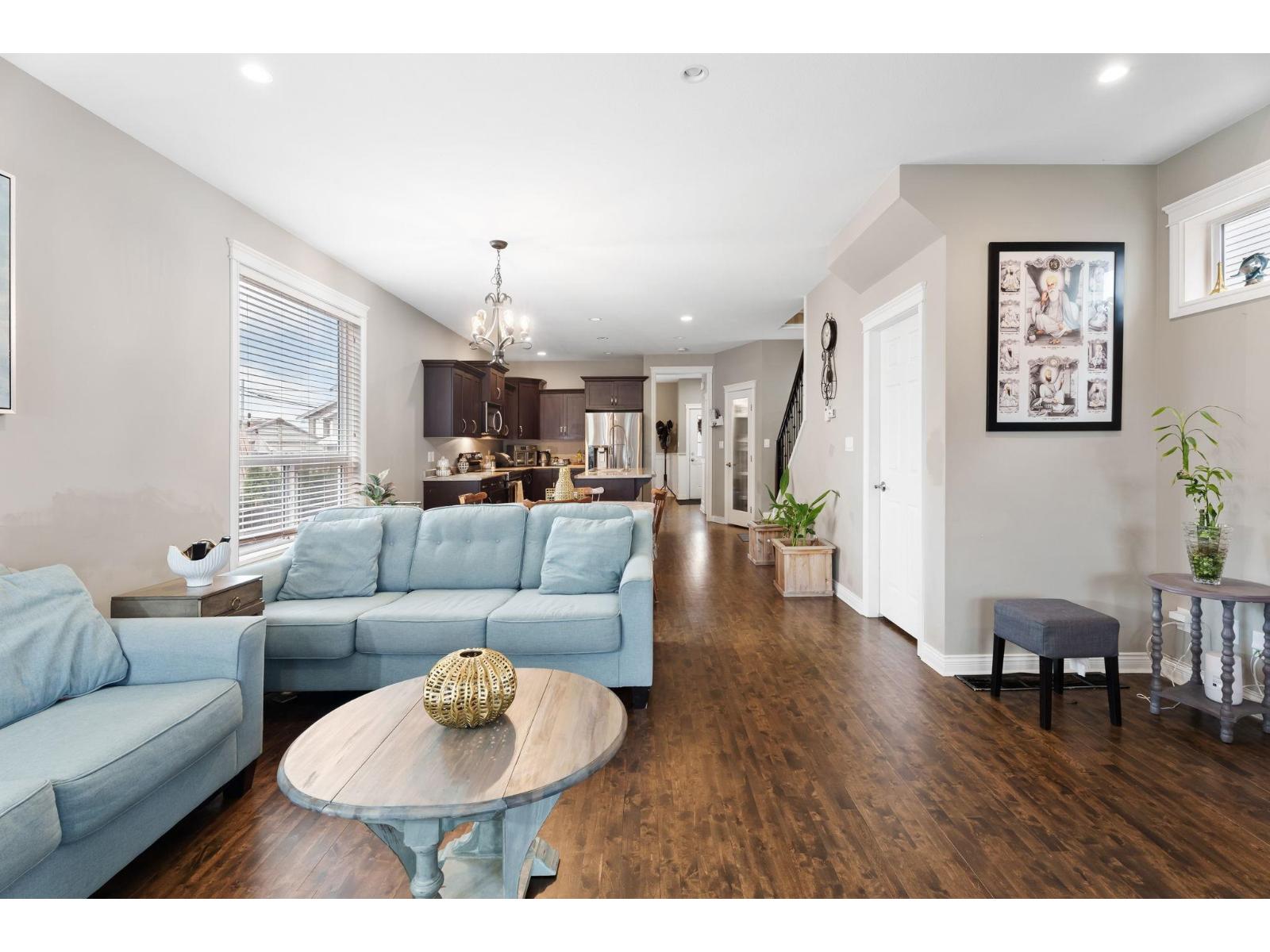 Photo 11 of 34624 5 Avenue, Abbotsford BC
