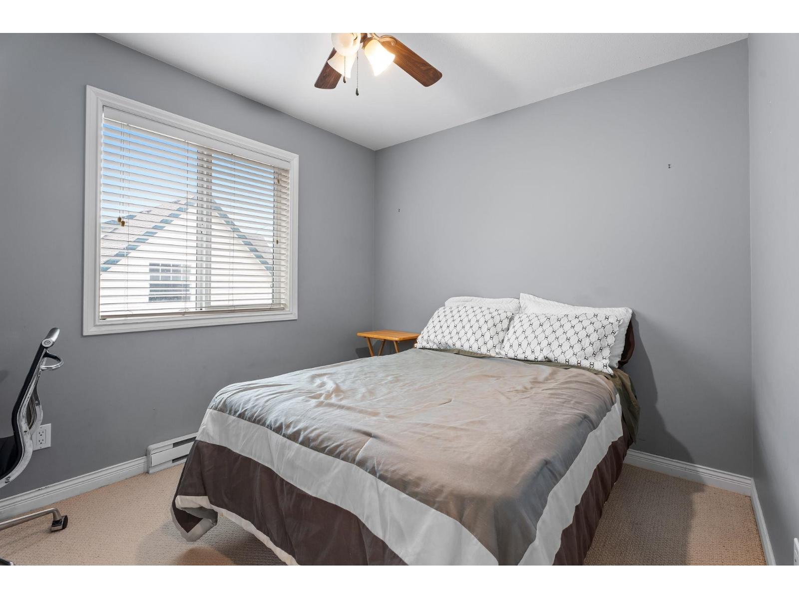 Photo 23 of 34624 5 Avenue, Abbotsford BC
