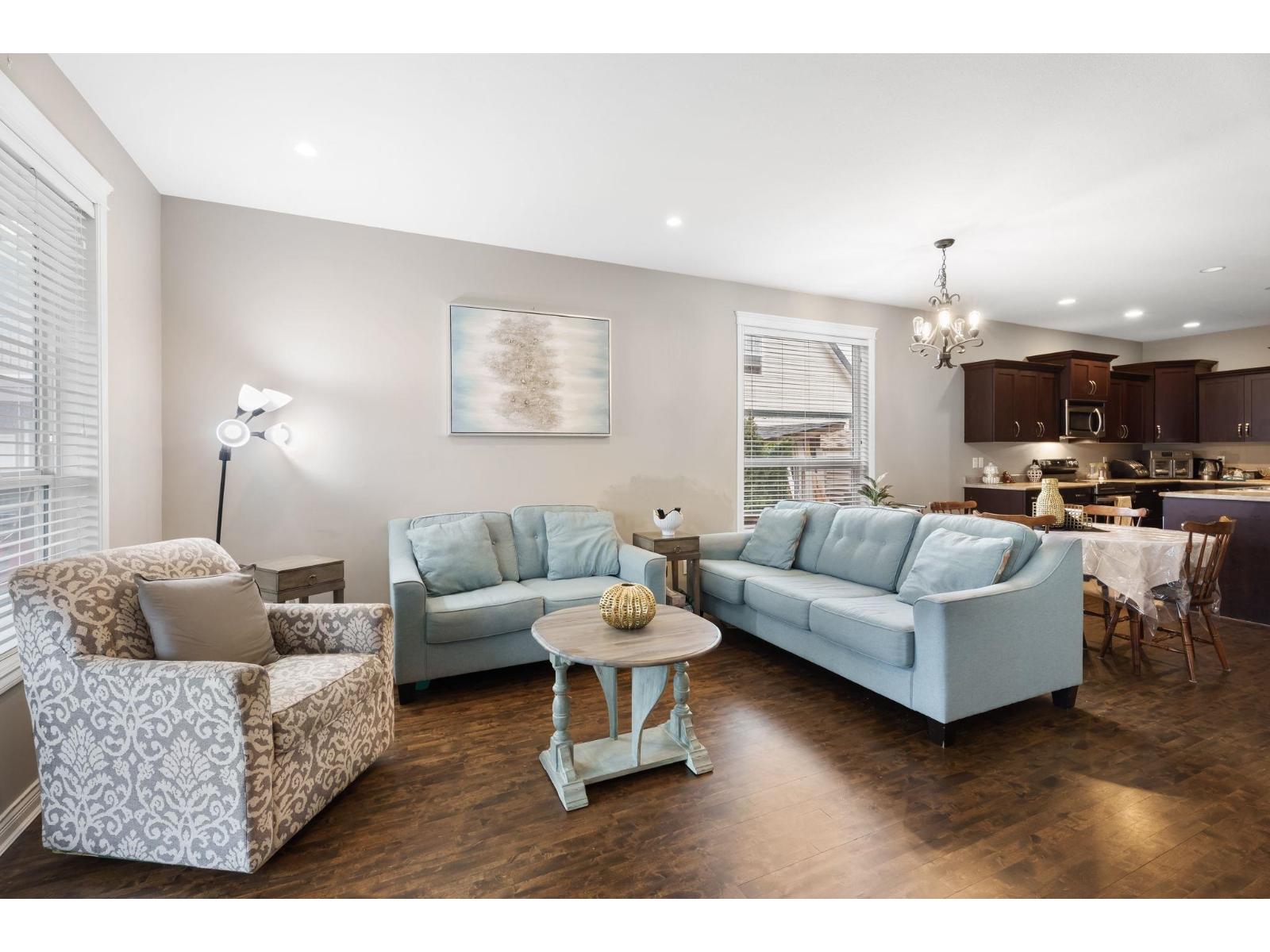 Photo 9 of 34624 5 Avenue, Abbotsford BC