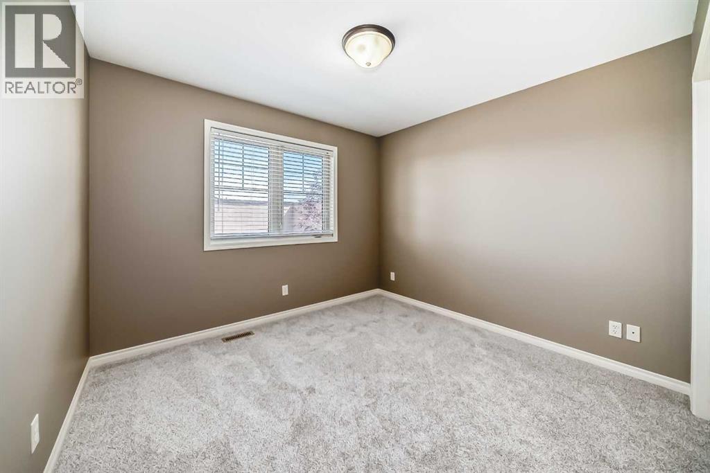 Photo 23 of 9 4603 Ryders Ridge Boulevard, Sylvan Lake AB