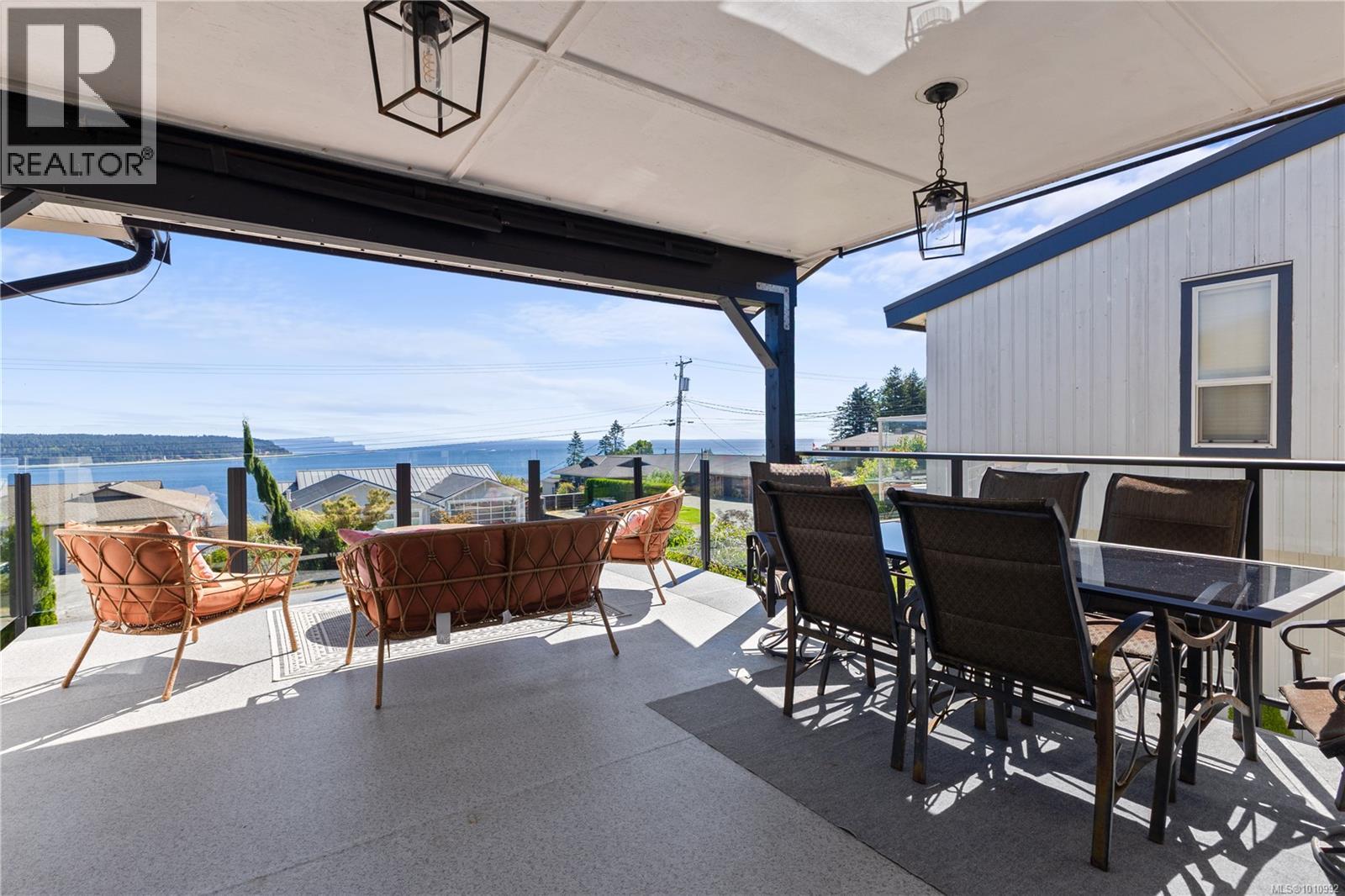 604 Galerno Rd, Campbell River
