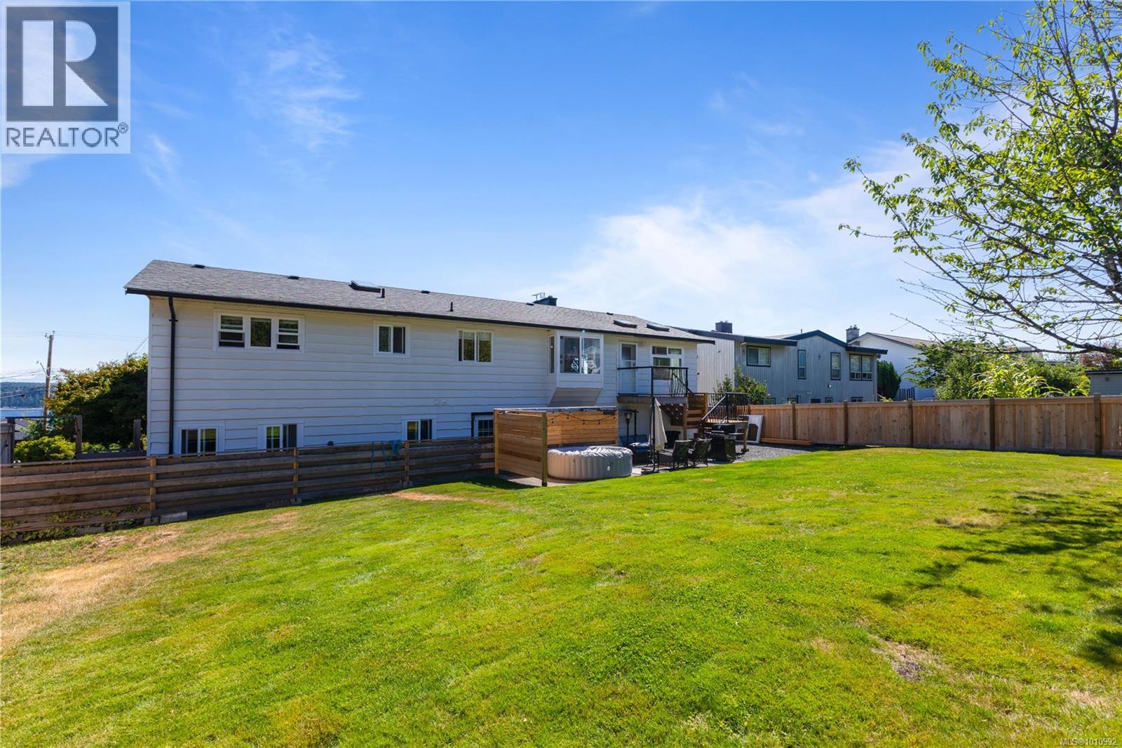 604 Galerno Rd, Campbell River