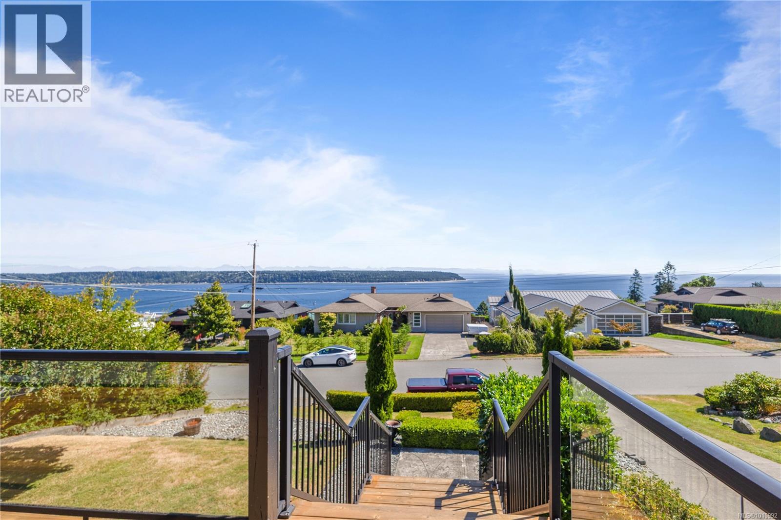 604 Galerno Rd, Campbell River