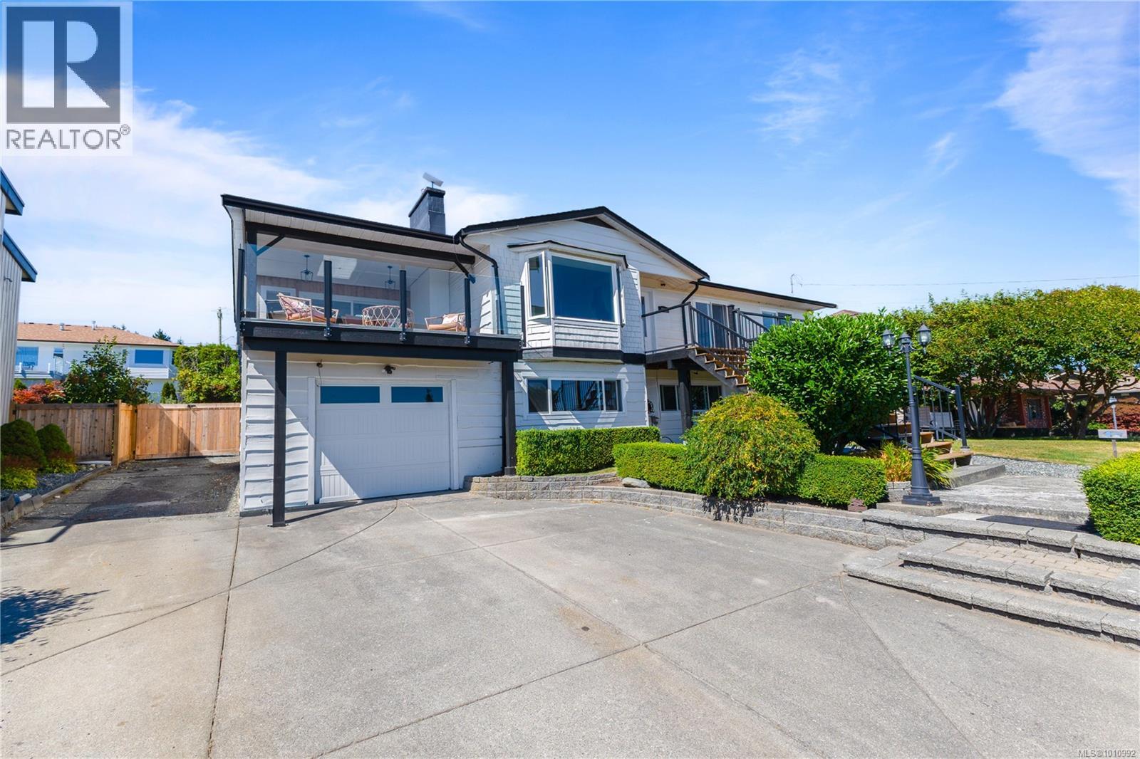 604 Galerno Rd, Campbell River