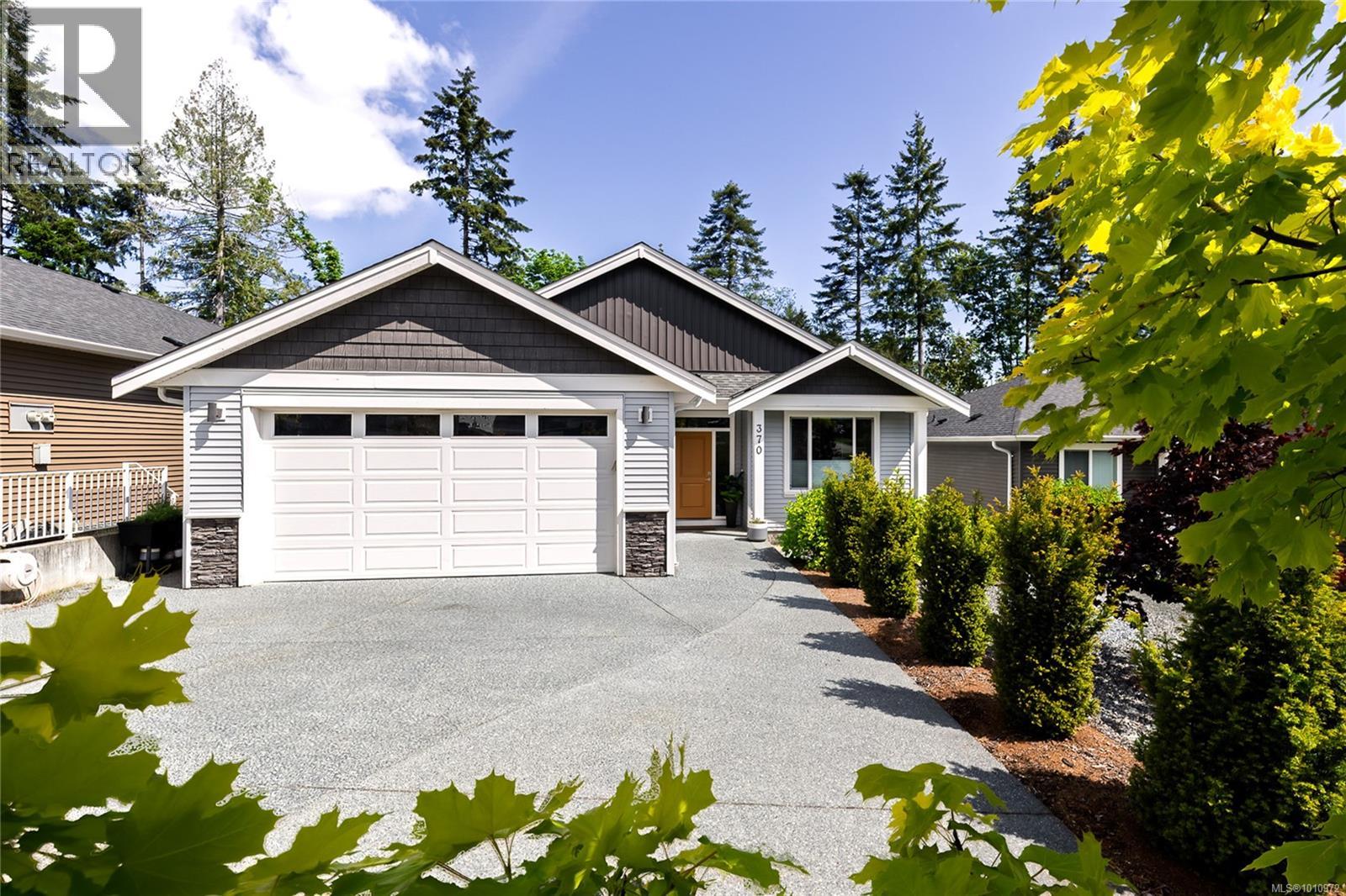 Photo 1 of 370 Cordan St, Nanaimo BC