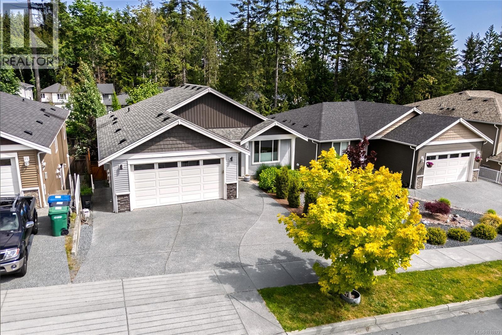 Photo 70 of 370 Cordan St, Nanaimo BC