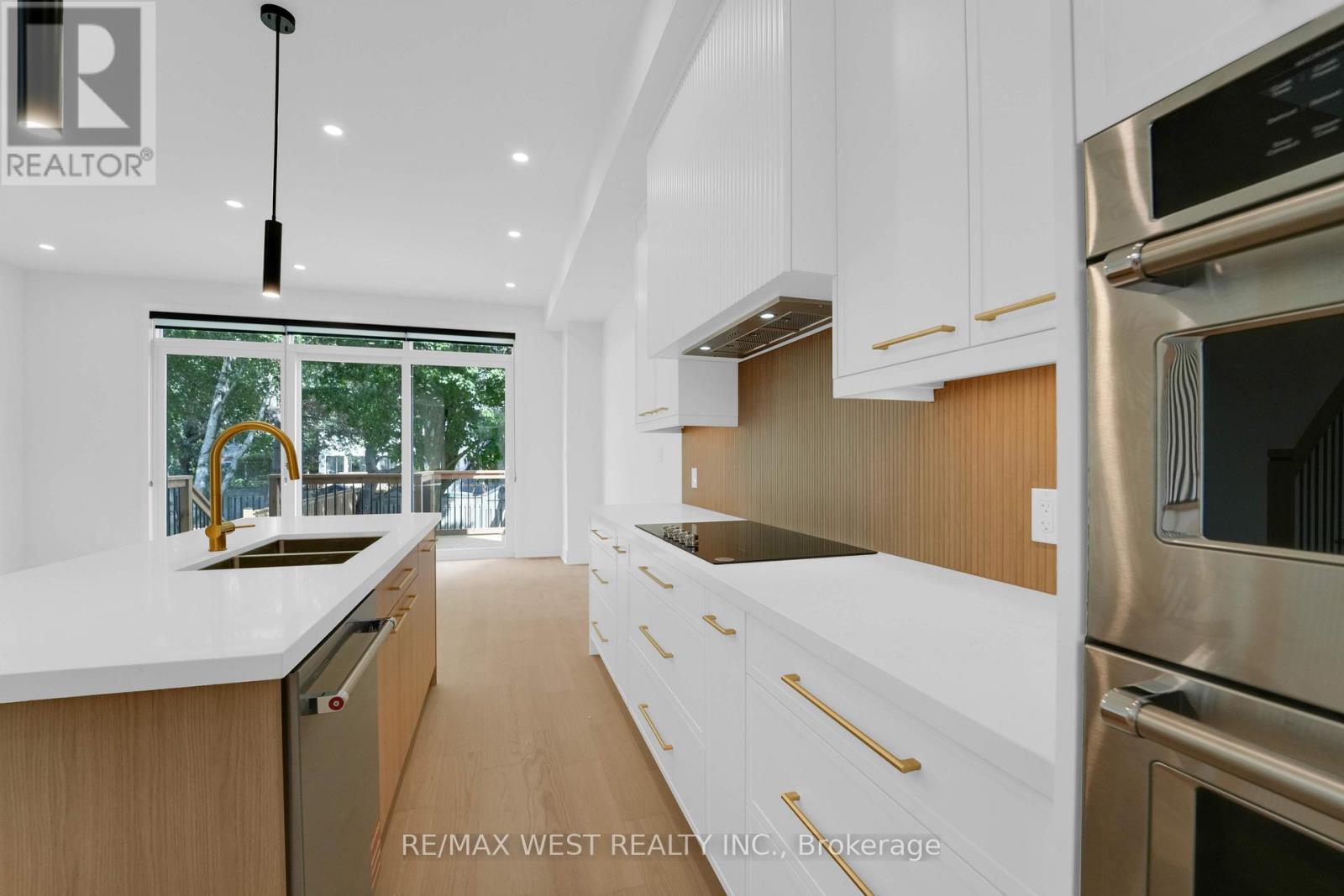 Photo 32 of 35 A Frances Avenue, Toronto ON