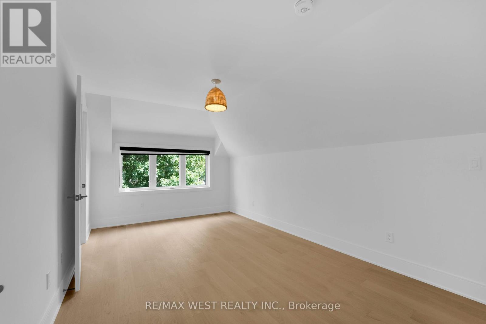 Photo 18 of 35 A Frances Avenue, Toronto ON