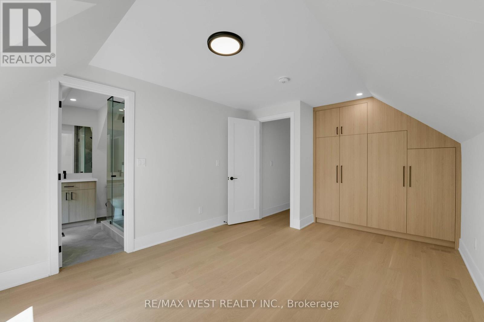 Photo 31 of 35 A Frances Avenue, Toronto ON