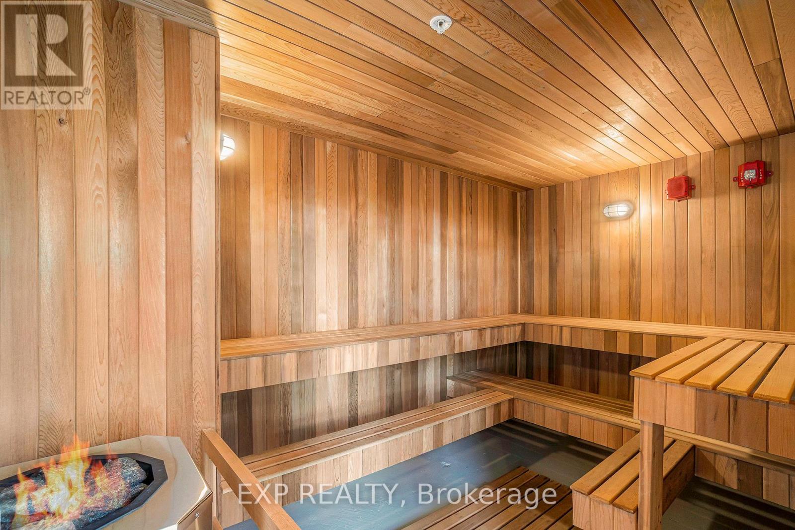 Photo 26 of 907 805 Carling Avenue, Ottawa ON
