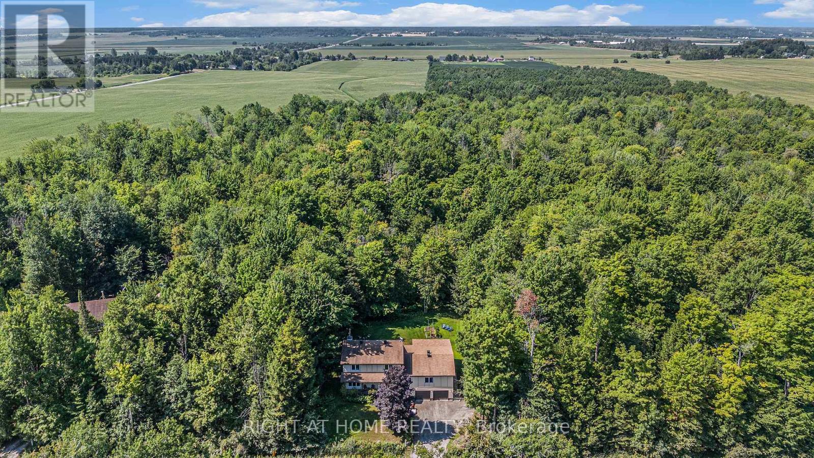 Photo 17 of 2316 Rollin Road, Clarencerockland ON