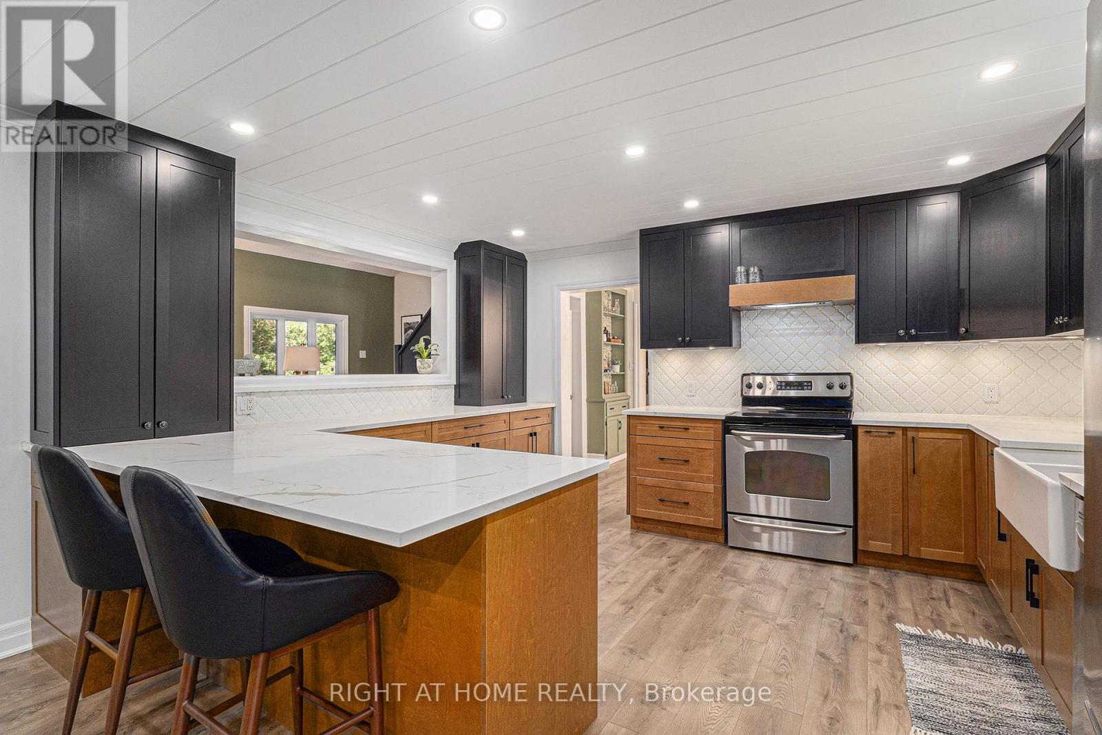 Photo 20 of 2316 Rollin Road, Clarencerockland ON