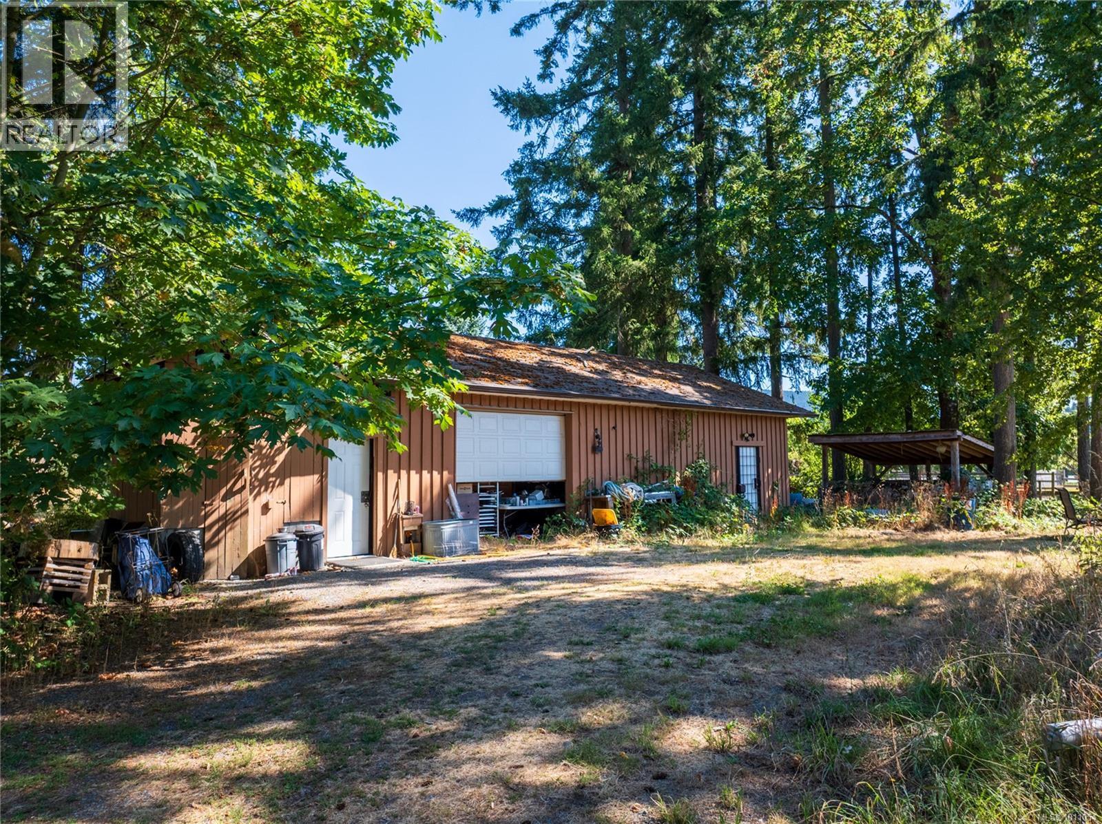  6883 Lakes Road, Duncan