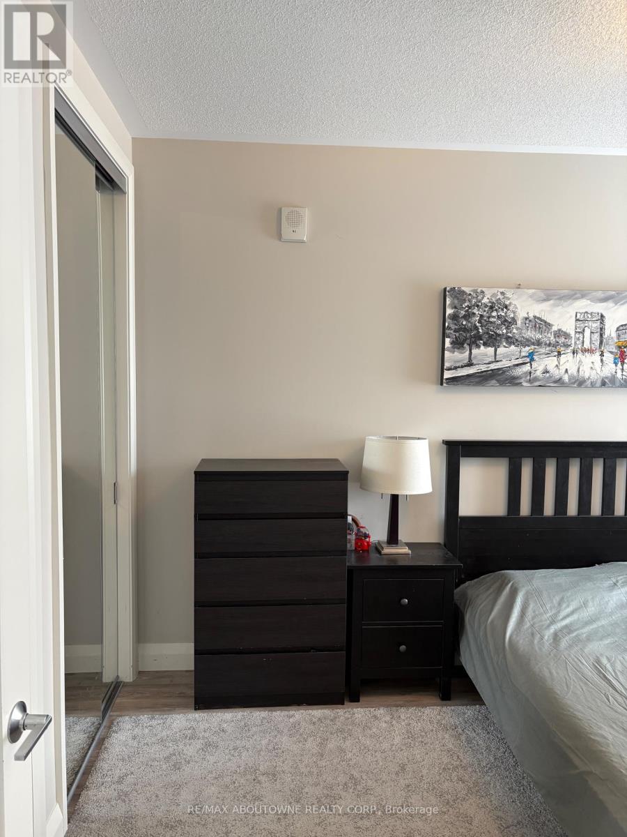 Photo 21 of 419 118 King Street E, Hamilton ON
