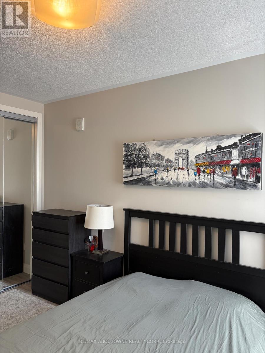 Photo 14 of 419 118 King Street E, Hamilton ON