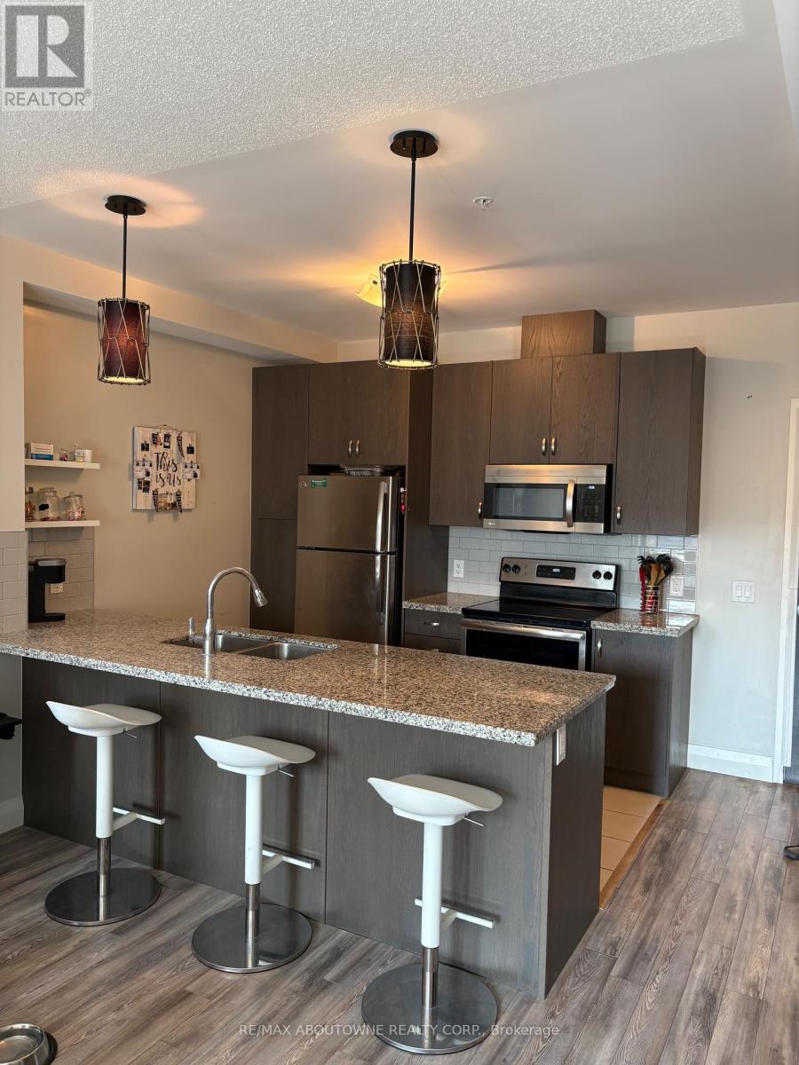 Photo 23 of 419 118 King Street E, Hamilton ON