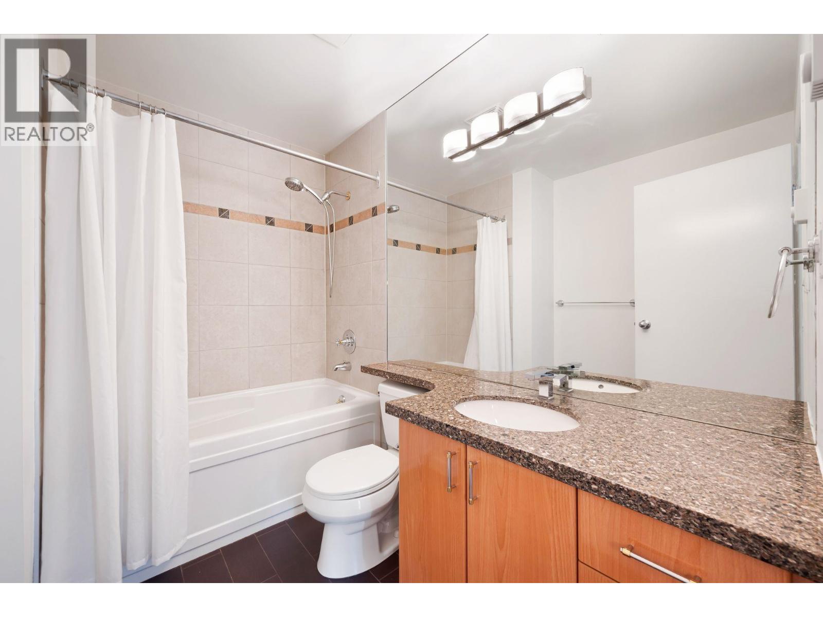 Photo 10 of 133 Aquarius Mews, Vancouver BC