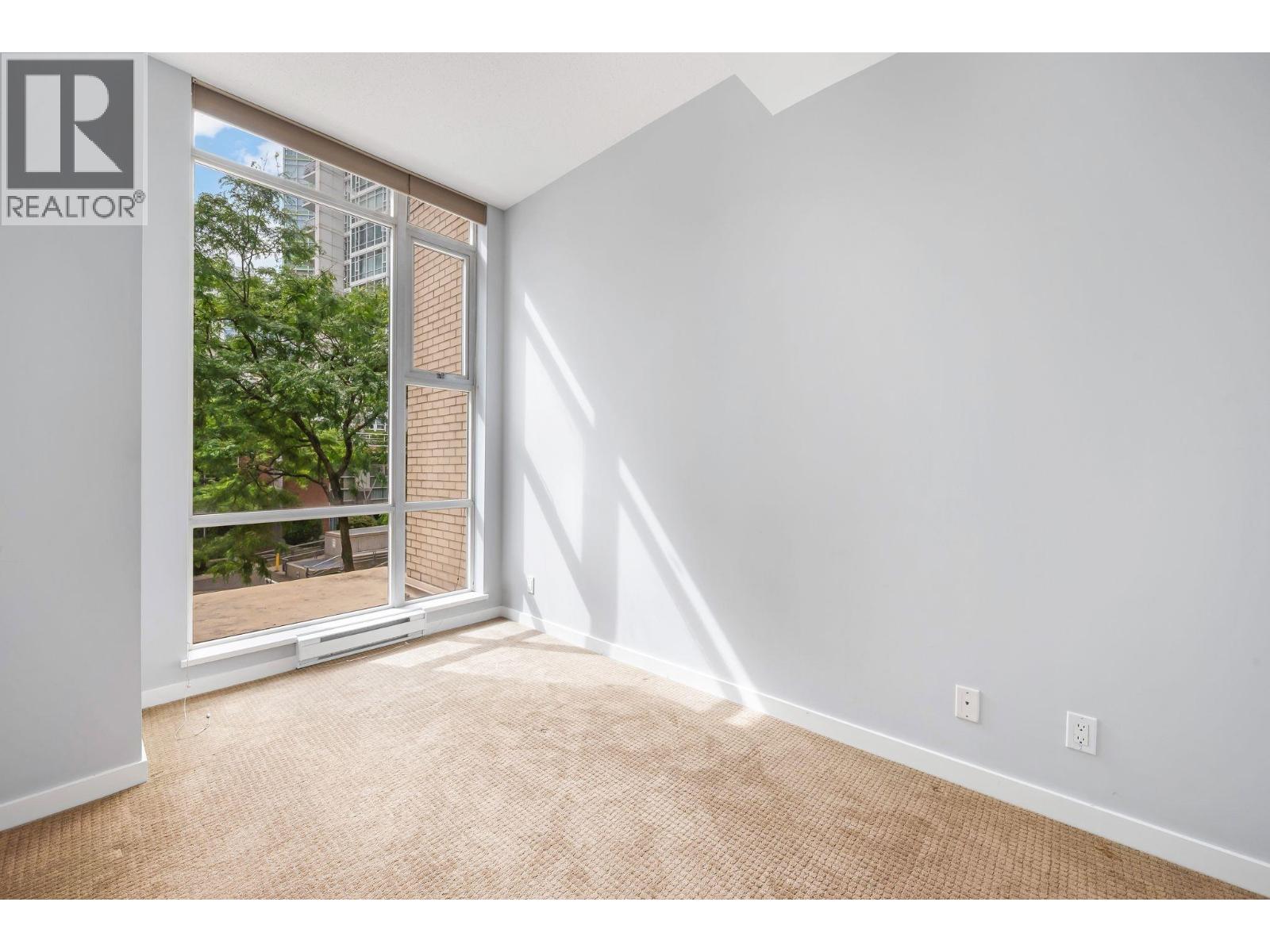 Photo 27 of 133 Aquarius Mews, Vancouver BC