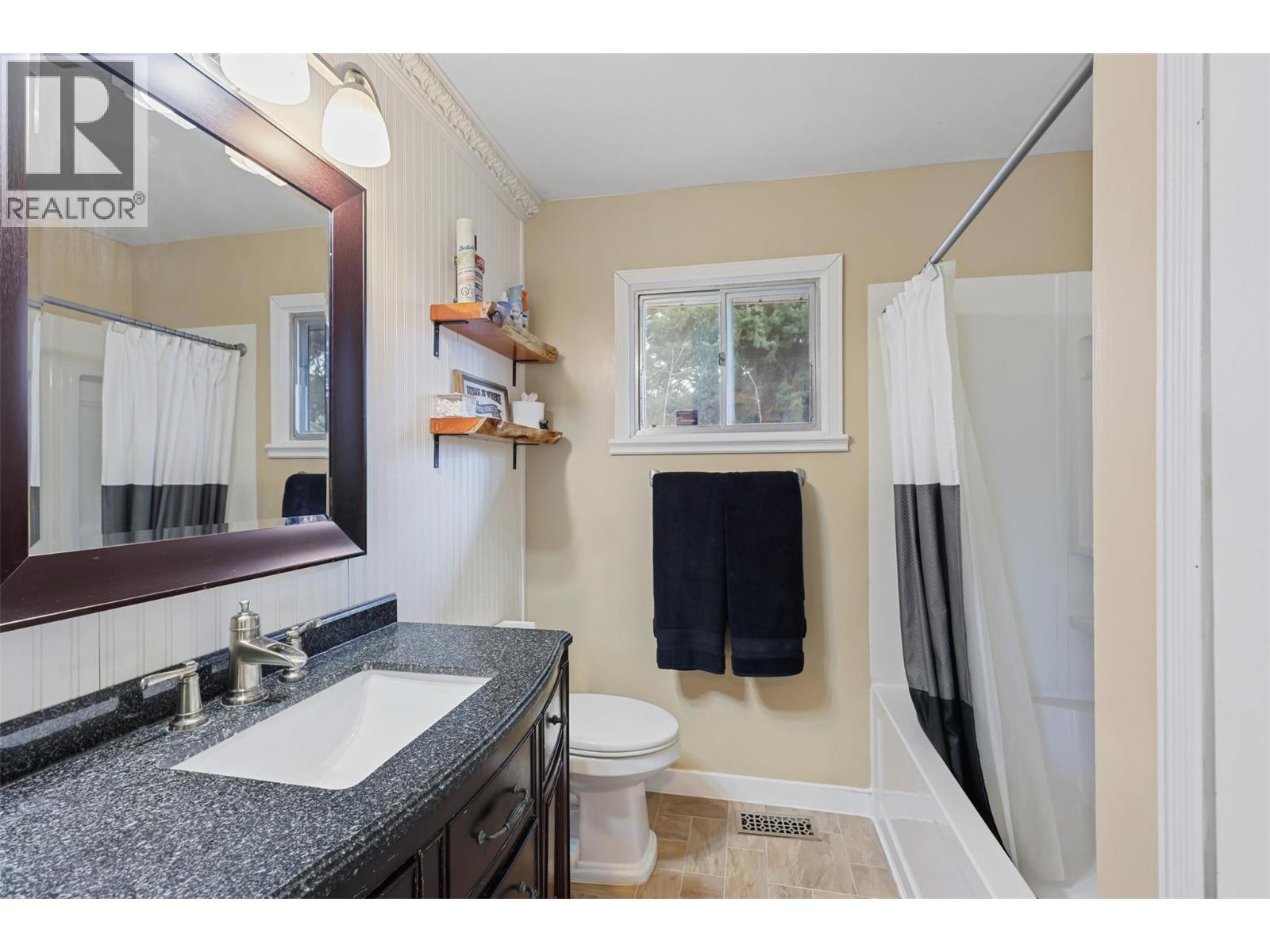 1721 BRUNNER Avenue, Kamloops