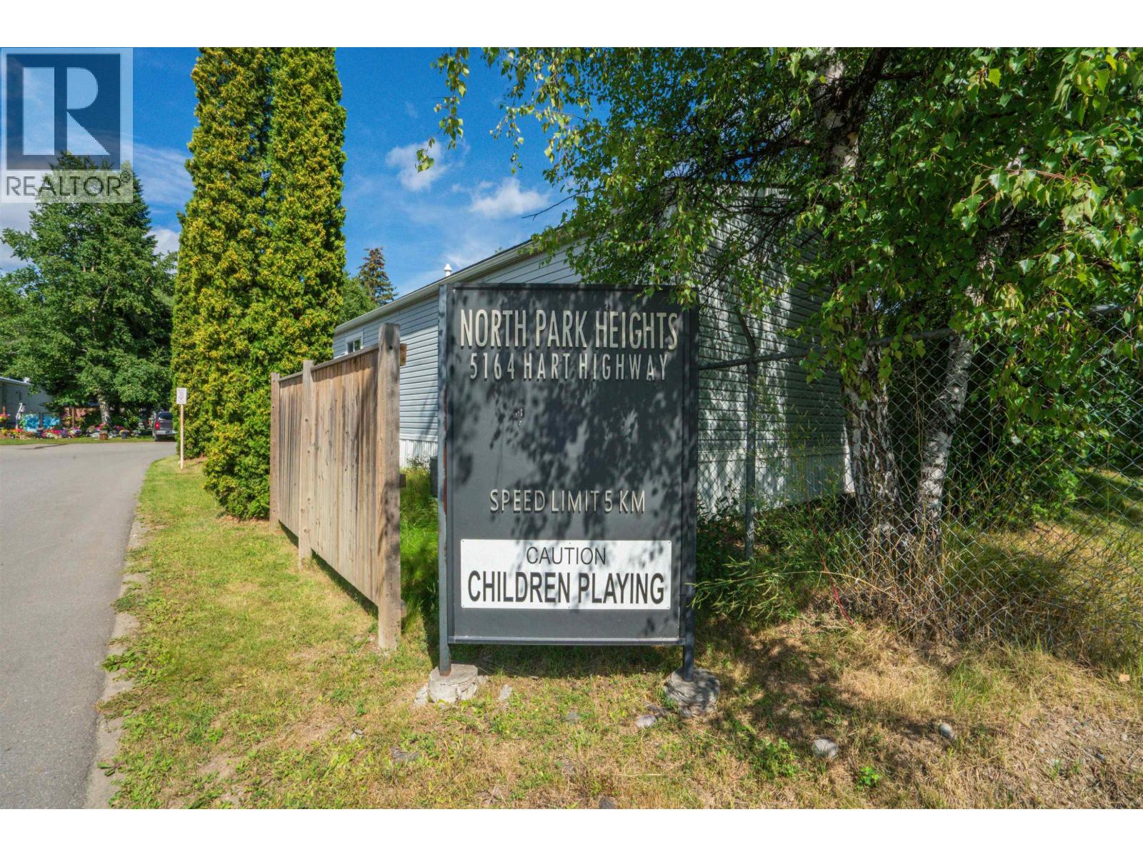 Photo 13 of 45 5164 Hart Highway, Prince George BC