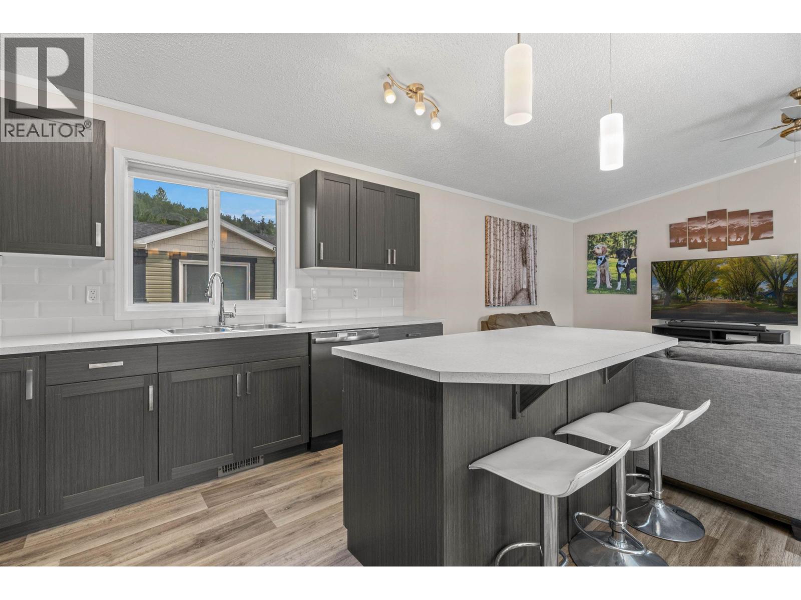 Photo 26 of 45 5164 Hart Highway, Prince George BC