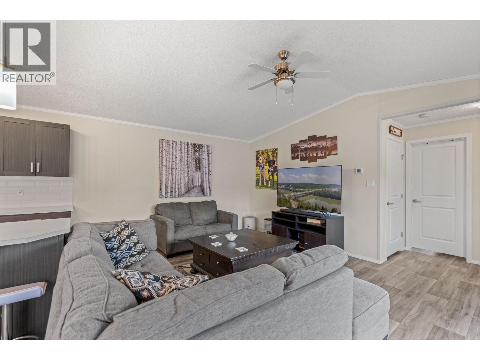 Photo 23 of 45 5164 Hart Highway, Prince George BC