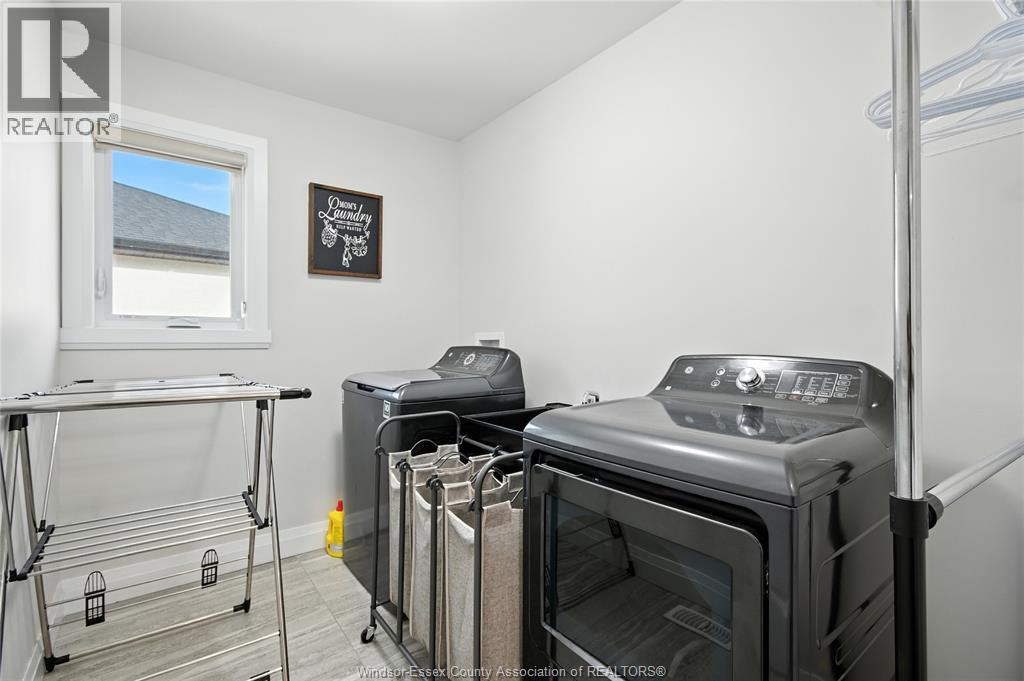 Photo 29 of 27 Kingsbridge Drive, Amherstburg ON