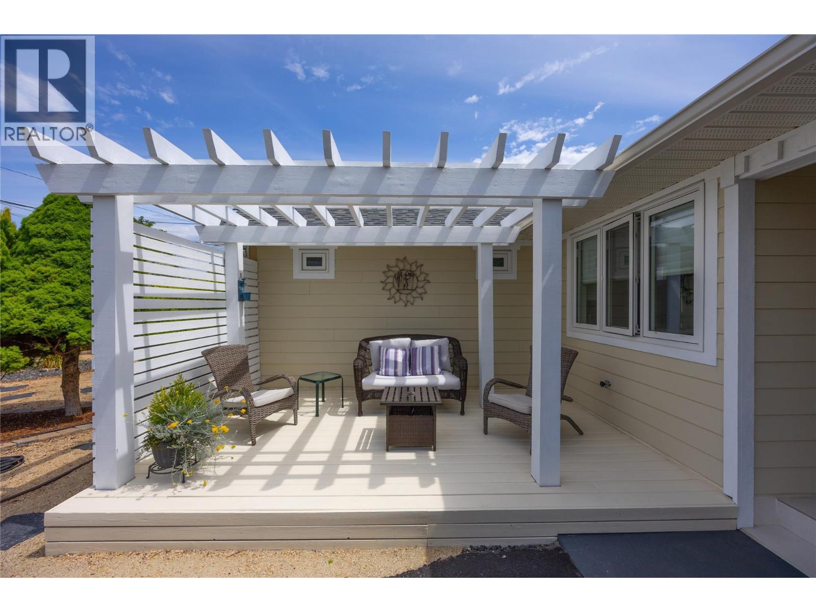  5609 Yarrow Street, Oliver