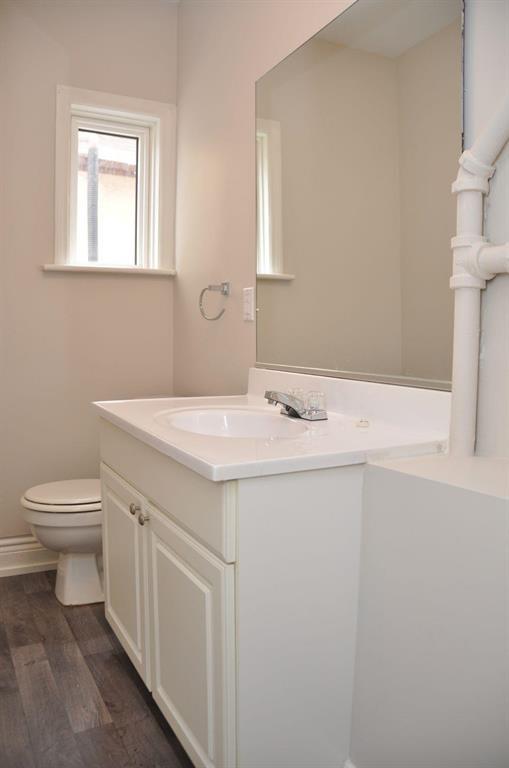 Photo 15 of 455 Manitoba Avenue, Winnipeg MB