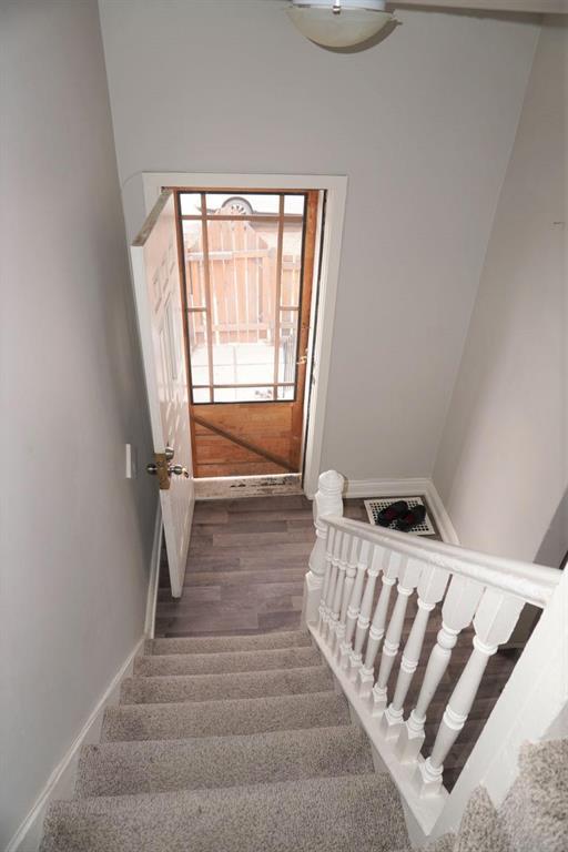 Photo 8 of 455 Manitoba Avenue, Winnipeg MB