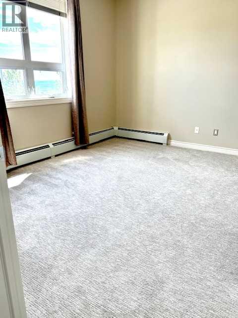 Single Family House Low rise for Sale in   Val Gardena View SW Springbank Hill Calgary 
