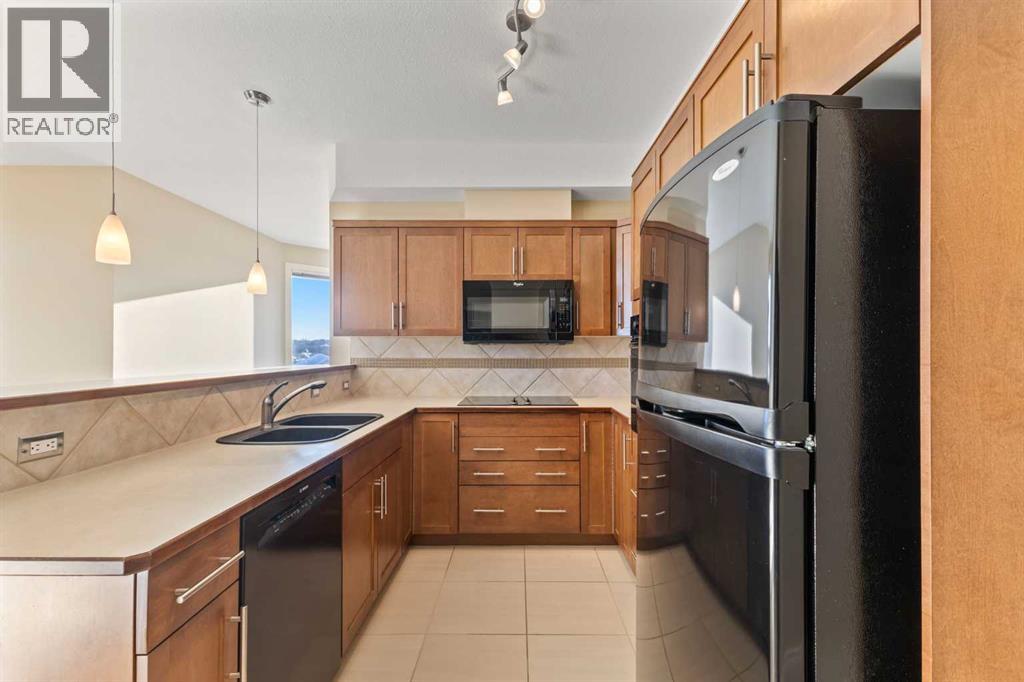 Single Family House Low rise for Sale in   Val Gardena View SW Springbank Hill Calgary 