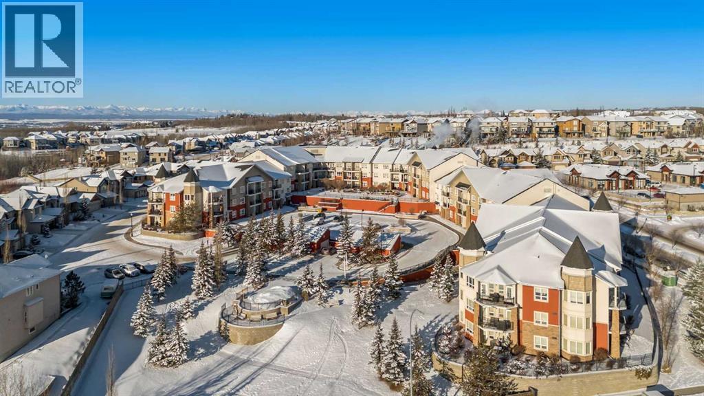 Single Family House Low rise for Sale in   Val Gardena View SW Springbank Hill Calgary 