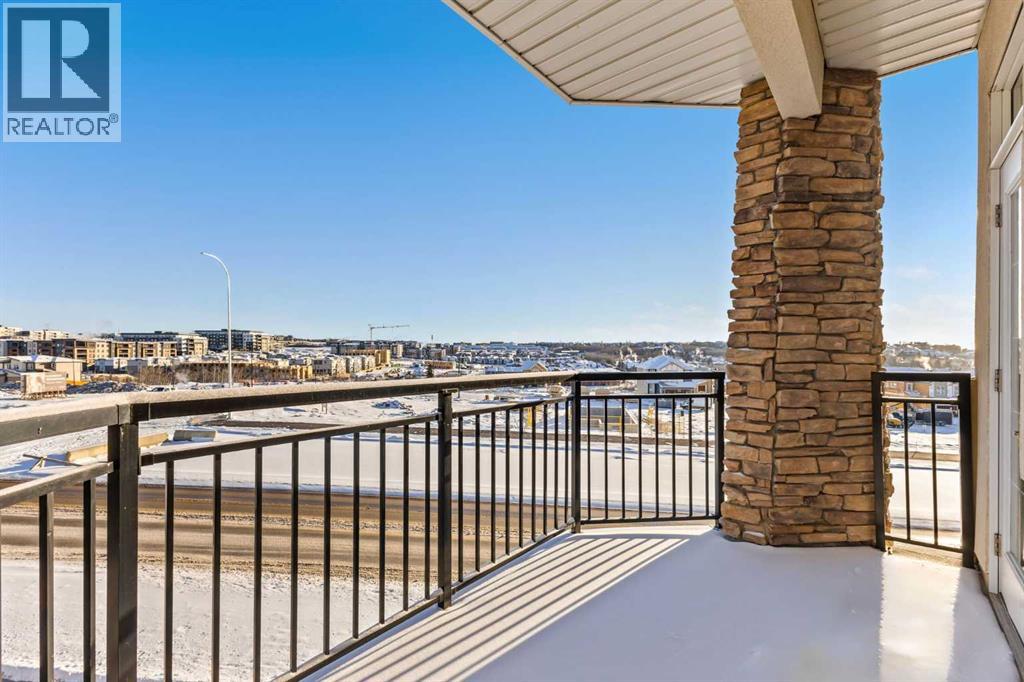 Single Family House Low rise for Sale in   Val Gardena View SW Springbank Hill Calgary 