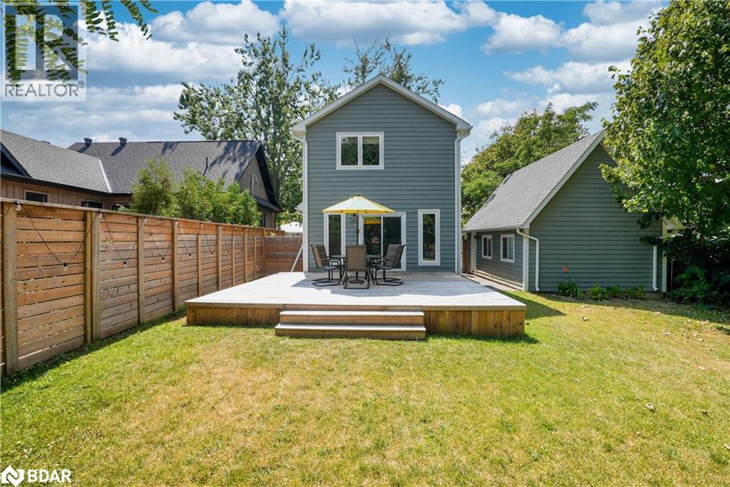 Photo 41 of 125 Dundonald Street, Barrie ON