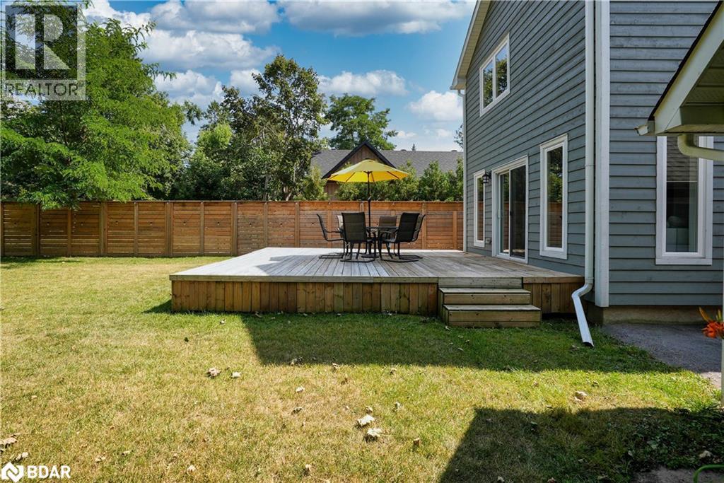 Photo 43 of 125 Dundonald Street, Barrie ON