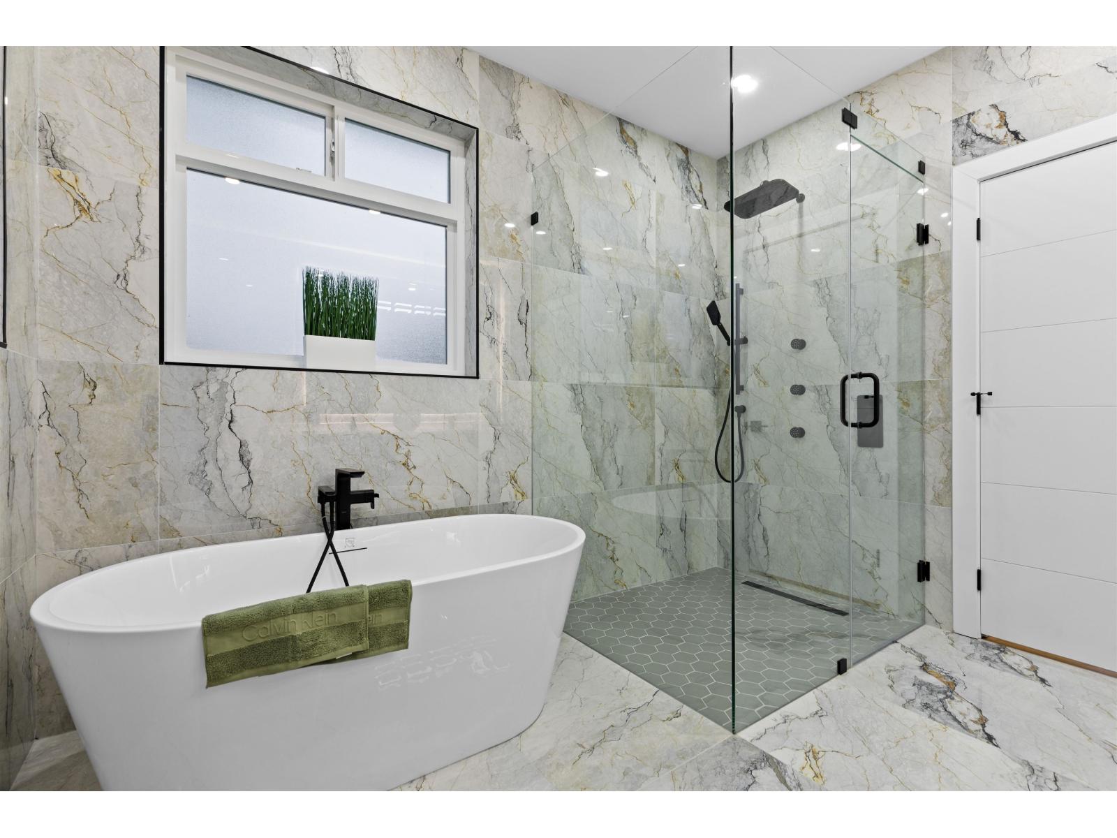 Photo 11 of 5808 137 B Street, Surrey BC