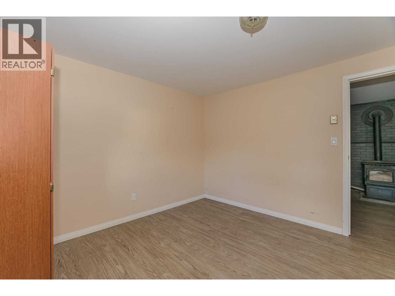 Photo 51 of 714 Maple Street, Sicamous BC