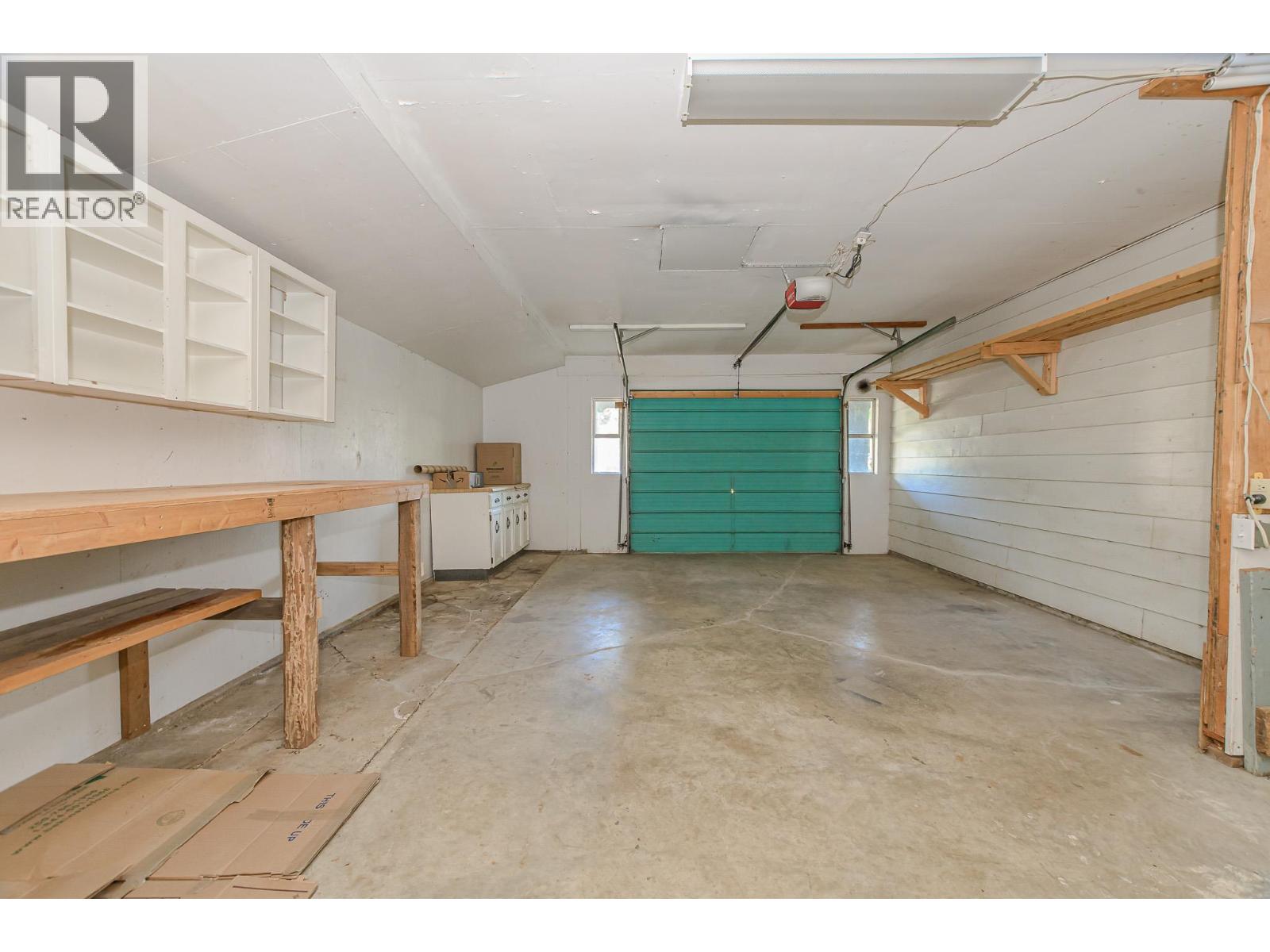 Photo 9 of 714 Maple Street, Sicamous BC