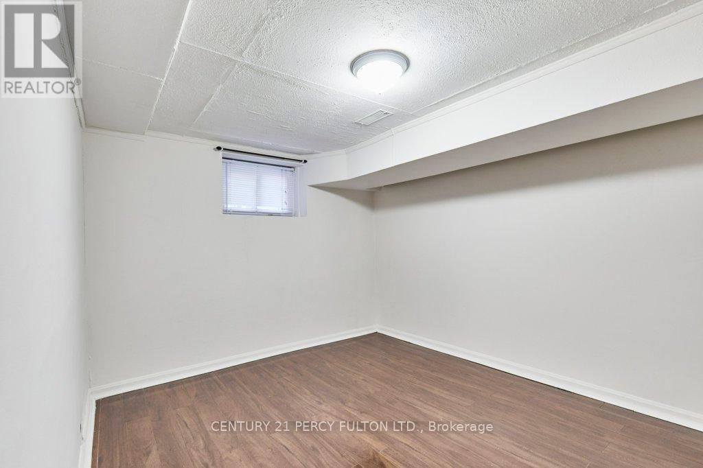 Photo 24 of 471 Shaw Street, Toronto ON