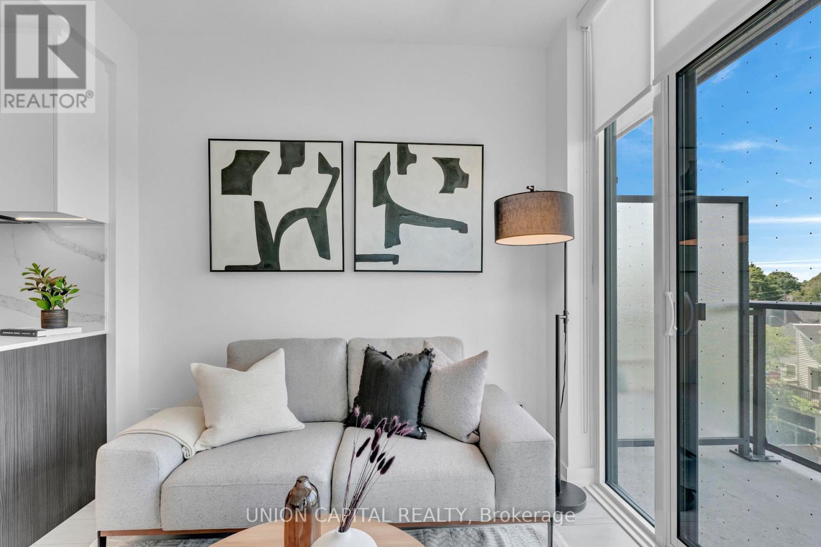 Photo 5 of 308 500 Dupont Street, Toronto ON