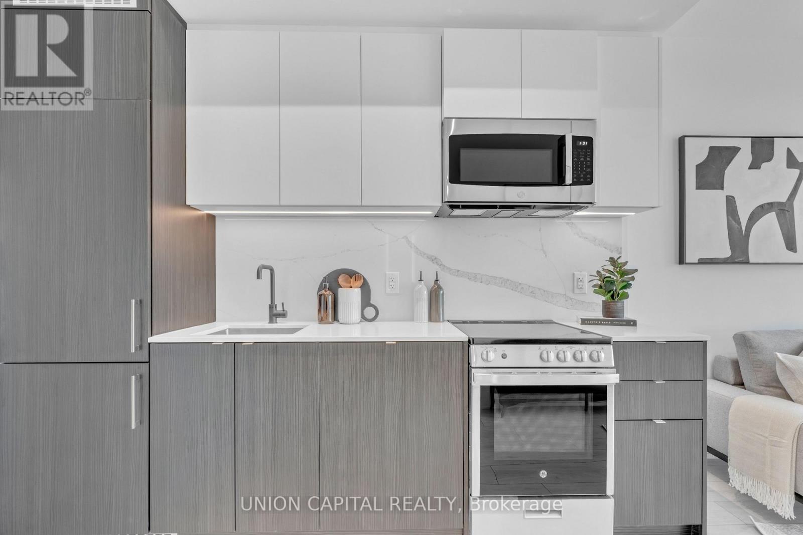 Photo 24 of 308 500 Dupont Street, Toronto ON