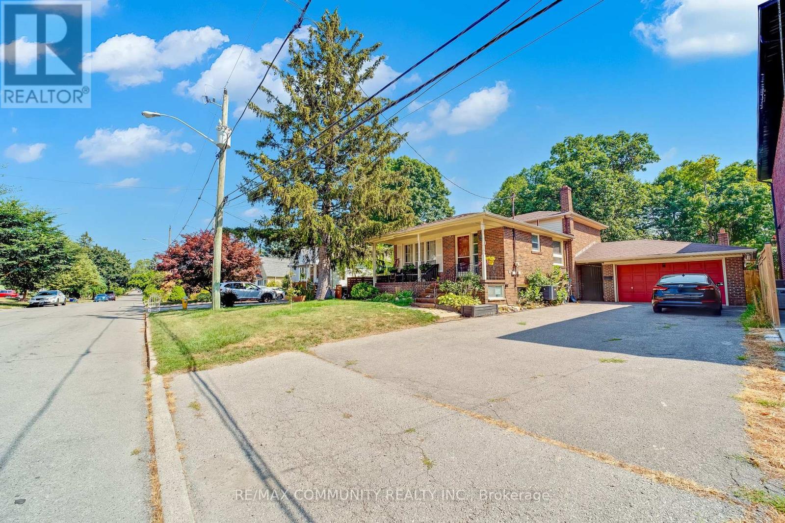 Photo 17 of 11 Presley Avenue, Toronto ON