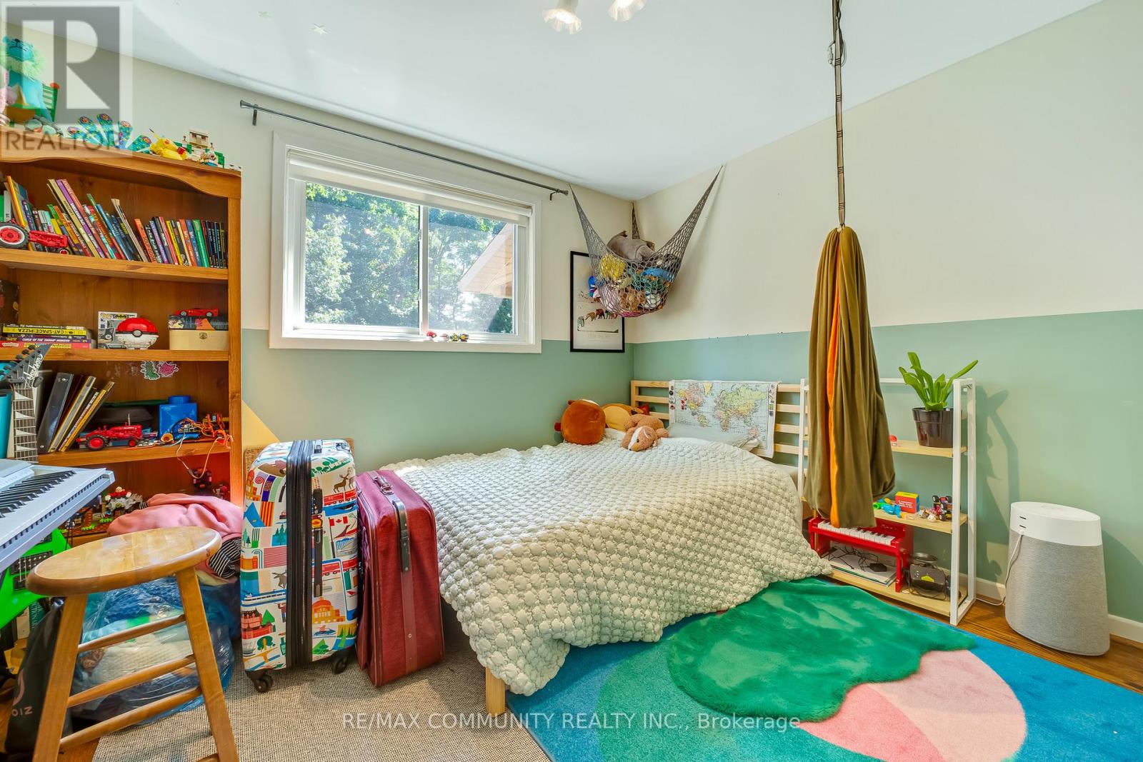 Photo 7 of 11 Presley Avenue, Toronto ON