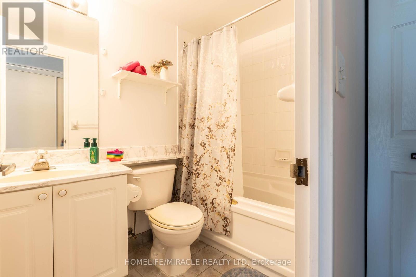 Photo 20 of 1506 1 Lee Centre Drive, Toronto ON