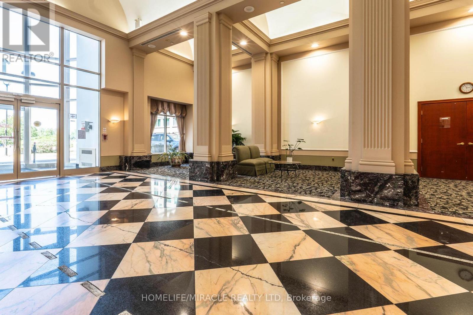 Photo 27 of 1506 1 Lee Centre Drive, Toronto ON