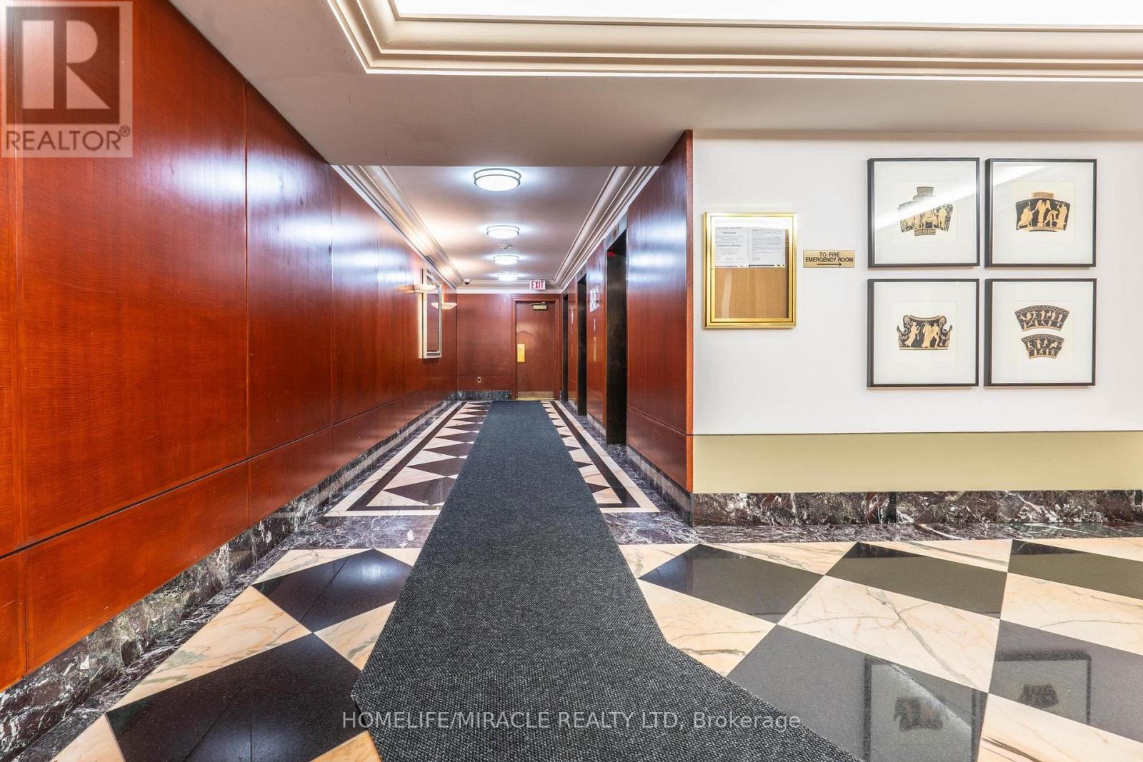 Photo 39 of 1506 1 Lee Centre Drive, Toronto ON