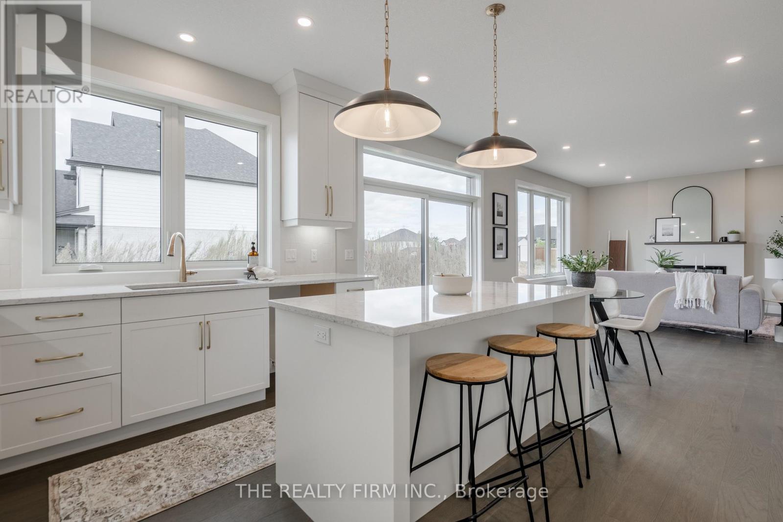 Photo 10 of 130 Harvest Lane, Thames Centre ON
